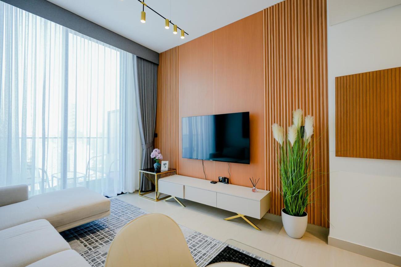 Apartment Bright 1br In Binghatti House, Prime Location Dubai